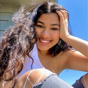 Meet your Posher, Apsara